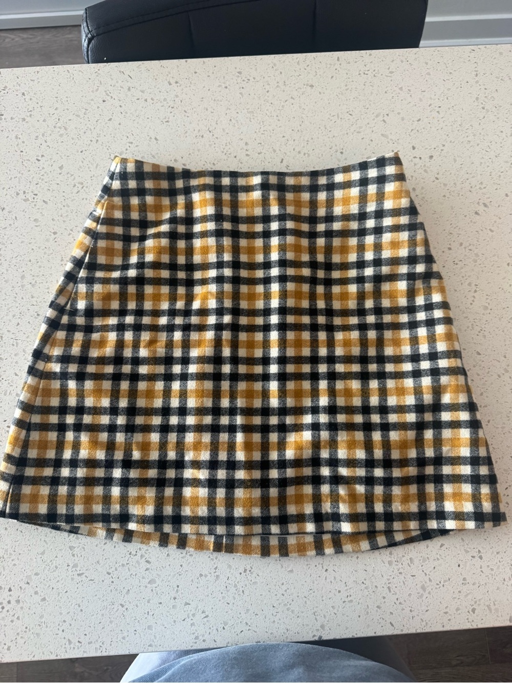 Wilfred Plaid Mini Skirt in Black, Cream & Tan - Picture 3 of 6